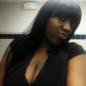 Meet your Posher, Lena